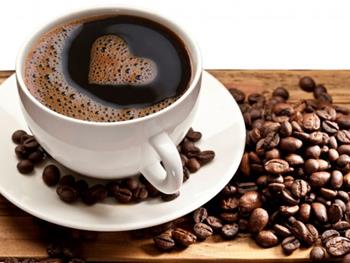 خوردن روزانه قهوه ممکن است بقای بیماران مبتلا به سرطان کولون را افزایش دهد