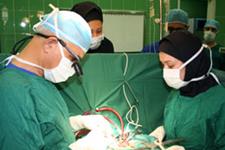 پزشکان ایرانی برای نخستین بار جراحی ستون فقرات به روش کاملا بسته را انجام دادند