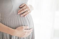 بهبود لانه‌گزینی جنین با پیوند سلول‌های بنیادی مزانشیمی مشتق از بافت بند‌ناف