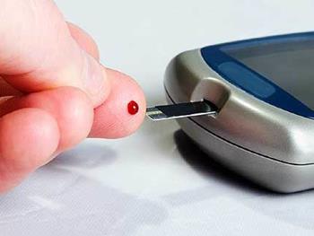 سلول های بنیادی خون بند ناف از آسیب کلیوی دیابتی جلوگیری می کند
