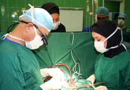 پزشکان ایرانی برای نخستین بار جراحی ستون فقرات به روش کاملا بسته را انجام دادند