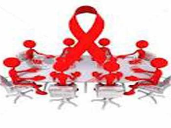 ايدز بيماري بدون نشانه/ بي اطلاعي۷۰ هزار ايراني از ابتلا به بيماري HIV
