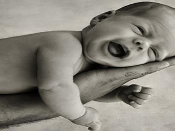تولد زودرس و انتخابی باعث بروز بیماری ها در نوزاد می شود
